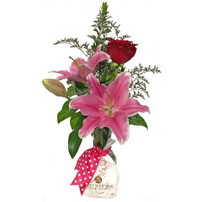 Rose & Chocolate Bud Vase from your local Clinton,TN florist, Knight's Flowers