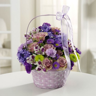 The Greeting Basket from your local Clinton,TN florist, Knight's Flowers